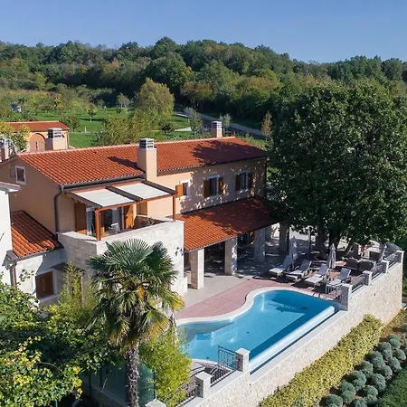 Holiday home Vlastelini I Krapan